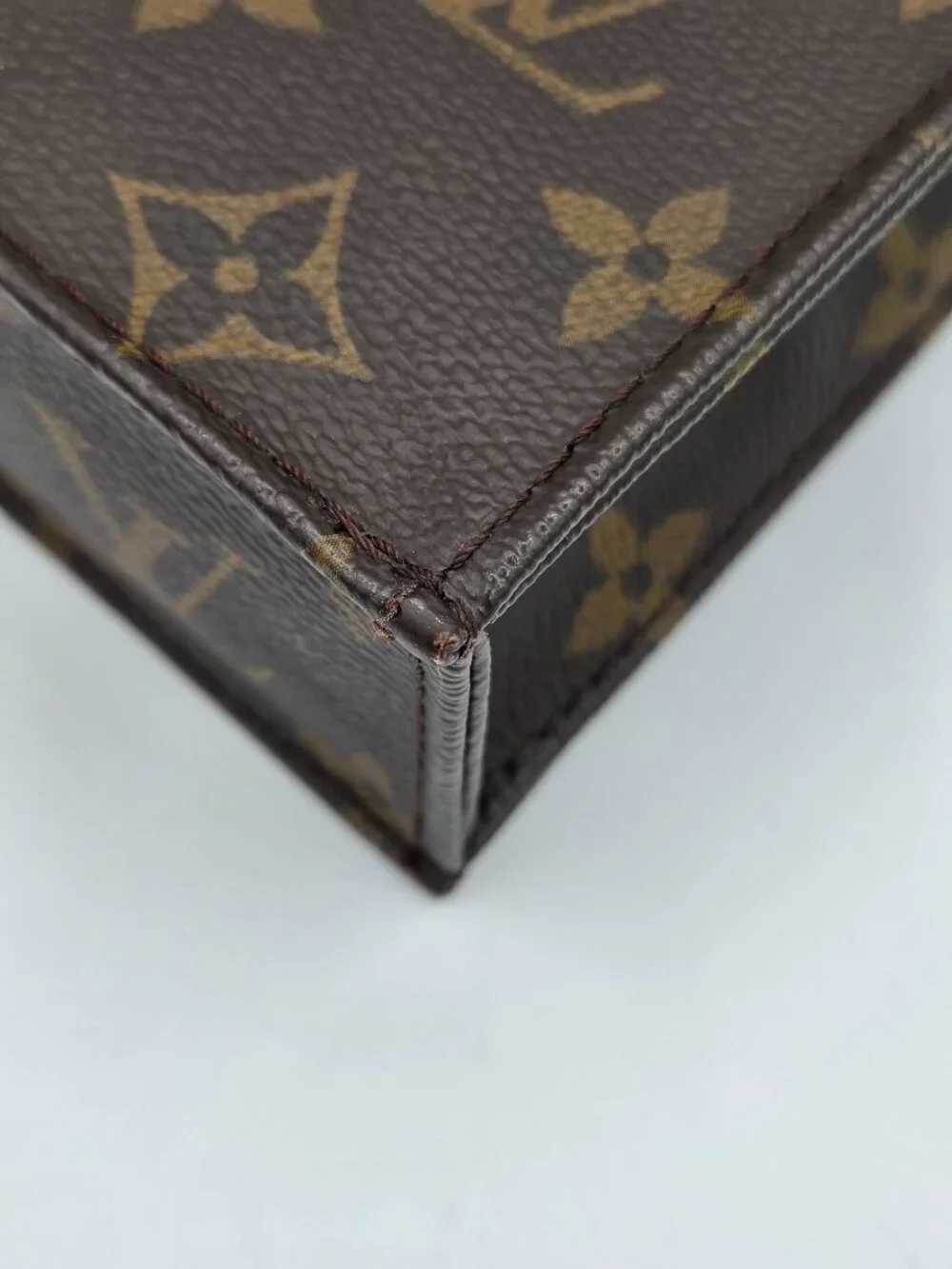 Louis Vuitton Monogram Petit Sac Plat | Crossbody | CA3260 | Authenticated